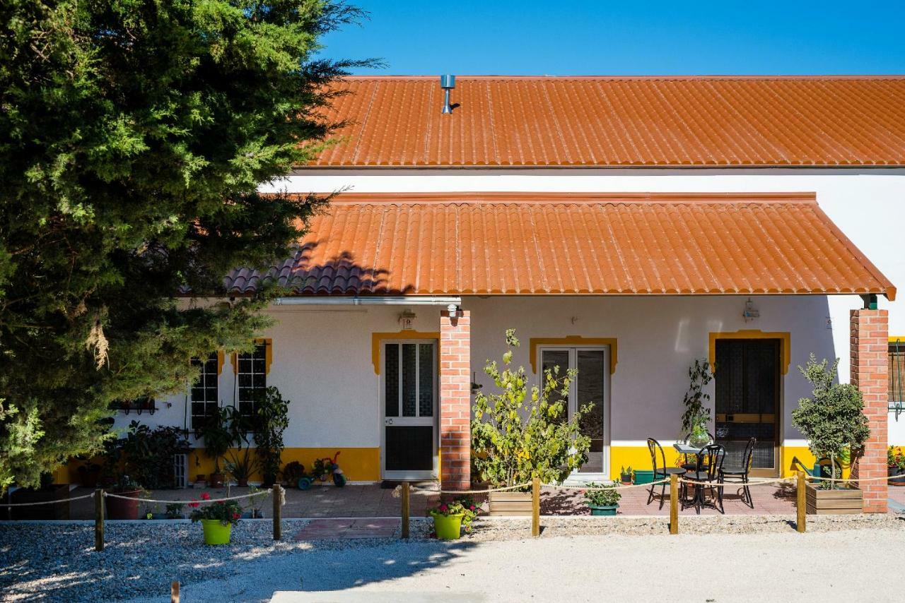 Vale Do Grou Natura Guest House Obidos Exterior photo